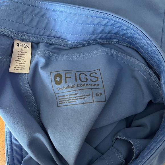 Figs scrub bottoms - Picture 2 of 2